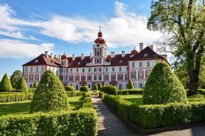 Cover Image for Top 10 Castles in the central Bohemian region of the Czech Republic