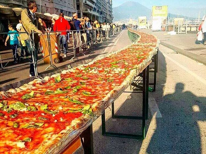 Cover Image for Top 10 Biggest pizzas in the world